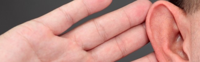 Mladi ljudi mogu da čuju daleko bolje od drugih. Sluh vremenom postaje osetno slabiji. Testirajte se (VIDEO)