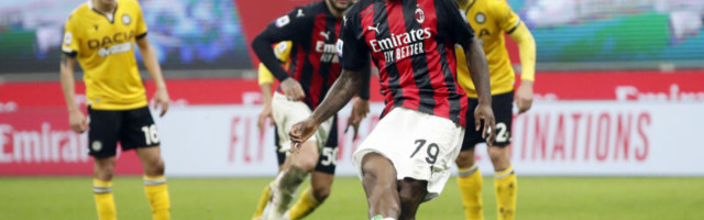 Milan loš bez Ibrahimovića: Bolonja pala na Sardiniji, Atalanta “petardom” počastila Krotone (FOTO)