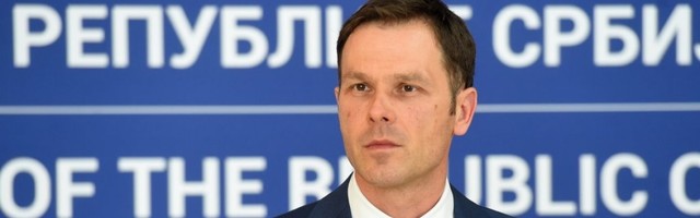 MALI OTKRIO KADA ĆE BITI ISPLAĆENE 3.000 ZA VAKCINISANE: Penzioneri će dobiti pre ostalih!