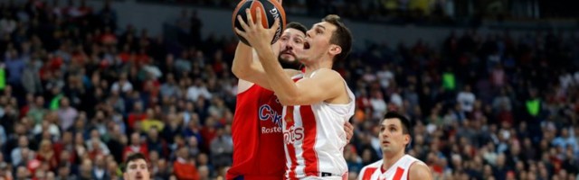 Nikola Radičević prešao u Grčku
