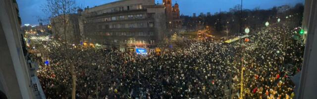 Ispred Ustavnog suda u Beogradu održan protest “Bitno je da imaš (U)stav“