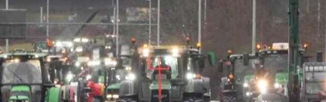 Белгијски сељаци тракторима блокирали аеродром