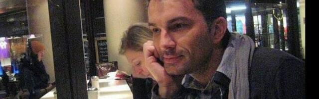 "Tukla me je pred decom" Pevač doživeo nasilje od žene, pa je uhvatio u prevari: "Odlučio sam da se razvedemo"