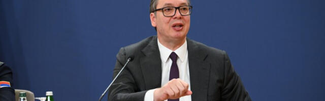 Vučić: Pomoć za građane u okviru paketa novih mera biće isplaćena do 10. ili 15. septembra