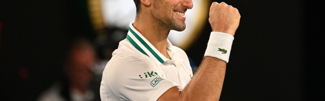 Novak rutinski do finala AO!
