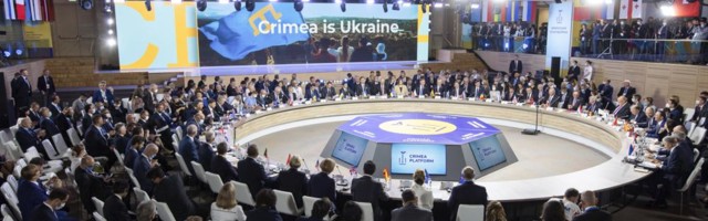 Krimska platforma ili pucanj u prazno
