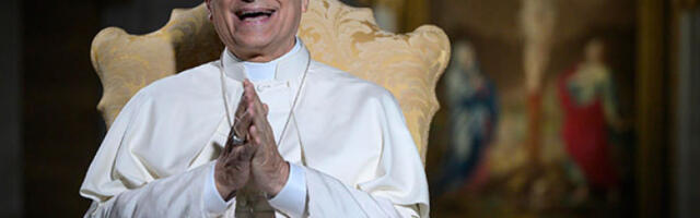 Папа младима: Технологија треба да служи вама – не обрнуто