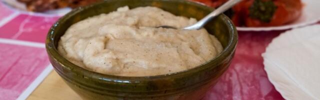 Srpska kaša koja je prehranila generacije: Sirotinjsko jelo od 3 sastojka je spas za zimu