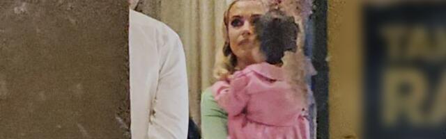 Zavirite na krštenje Miličine i Terzine ćerke: Za Barbaru roze baloni, mama se baš potrudila oko dekoracije (FOTO)