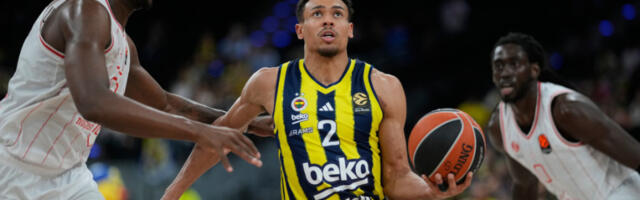 FENER SE PROBUDIO Prvak Evrope srušio Hapoel pred okršaj sa Partizanom