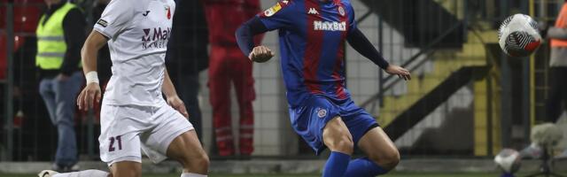 KAKVE SU KVOTE PRED MEČ U HUMSKOJ? Da li Javor može da pobedi i drugog večitog rivala? Gosti nisu favoriti, ali...