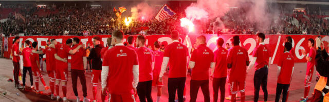 Auh, kakva provokacija sa "Marakane": Zvezda brutalno potkačila Partizan posle nove titule (FOTO)