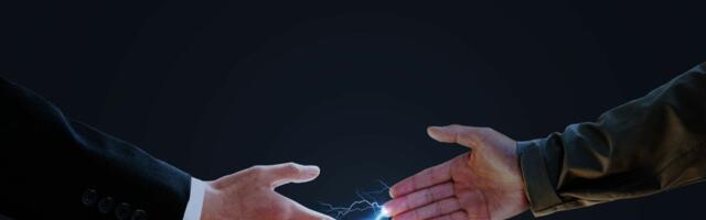 Zašto smo svi naelektrisani? Šta god da pipnemo pecne nas struja, evo šta se dešava