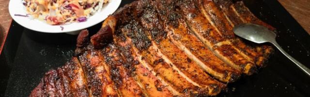 Drpana prasetina po receptu Džejmija Olivera: Zvezda praznične trpeze, a topi se u ustima