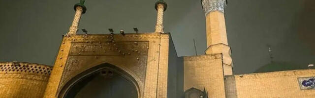 Више од 50 џамија је спаљено у Ирану током вишедневних протеста