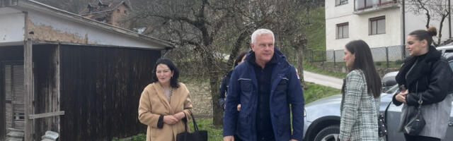 Пузовић обишао радове на заштити од поплава у Севојну и Драгачеву