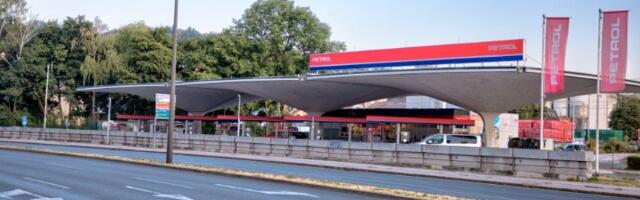 Slovenačka vlada OGRANIČILA točenje goriva