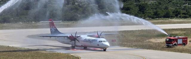 Er Srbija započela letove za Brač: Šesta destinacija nacionalne avio-kompanije u Hrvatskoj