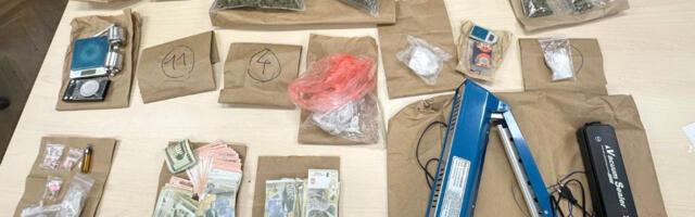 Policija zatekla Nišliju dok je prodavao drogu