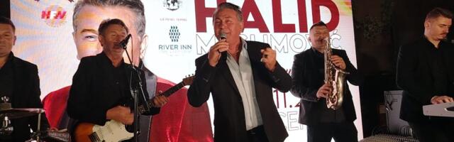 HALID MUSLIMOVIĆ OPET IZNENADIO PUBLIKU: Od simfonijskog orkestra, preko Sajma knjiga do spektakla u Beogradu (FOTO i VIDEO)