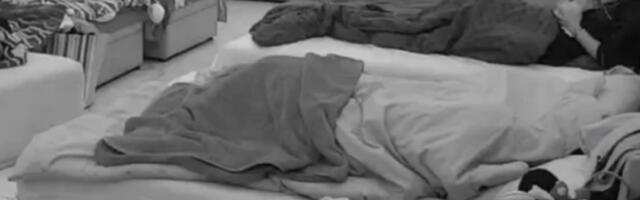 MOŽE LI DALJE OD OVOGA?! Vrela akcija Anite i Filipa pomerila sve granice, Anđelo kuka na sav glas!