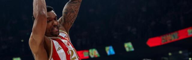 Fenomenalan alej-up: Kodi nabacio, Bolomboj silovito zakucao i podigao „Arenu“ na noge (VIDEO)