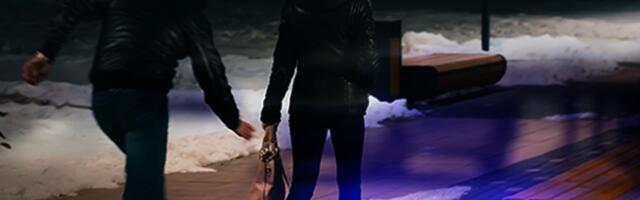 "PRIŠAO MI JE S LEĐA, GURNUO ME I POČEO DA VRIŠTI NA MENE!" Jeziva ispovest žene na koju je nasrnuo nasilnik na Dorćolu: Nije gledao koga će napasti!