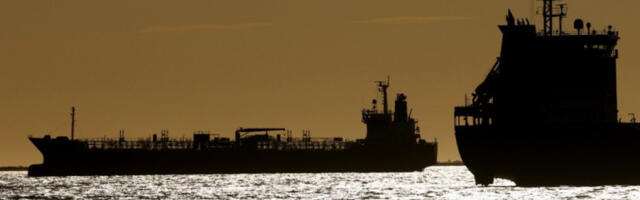 Цене нафте поново скочиле и прескочиле 100 долара