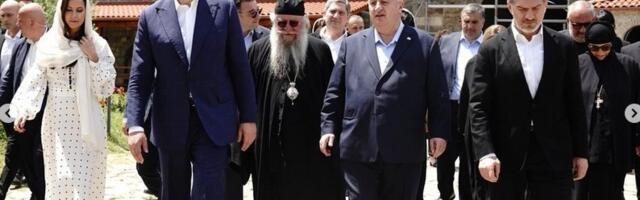 Aleksandar i Tamara Vučić posetili manastir u Gruziji