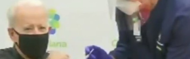 Bajden primio drugu dozu vakcine protiv kovida (VIDEO)