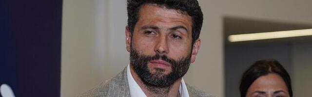 Pola čovek, pola afera: Spisak Šapićevih skandala