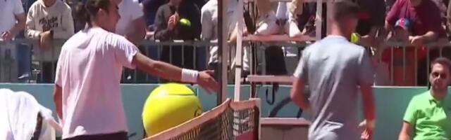 DRAMA U MADRIDU, IZ MOŠE ZAMALO KONFLIKT: Bosanac dobio Italijana, zakuvalo se na mreži! (VIDEO)