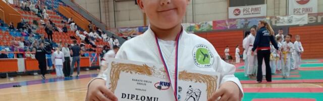 Pavle Jović iz Lebana najmlađi šampion Srbije u karate-u