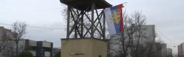 Skinuta srpska zastava sa zvonare crkve u Lipljanu