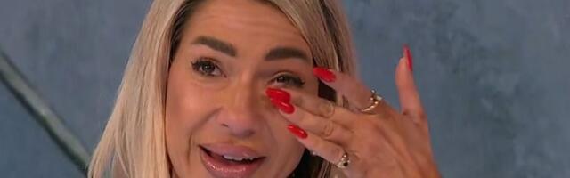 Jovana Jeremić postala baba! Veliko slavlje u porodici voditeljke, u 35. godini se ostvarila u novoj ulozi