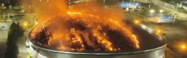 Zastrašujući kadrovi iz Rio de Žaneira: Vatra progutala krov olimpijske dvorane!