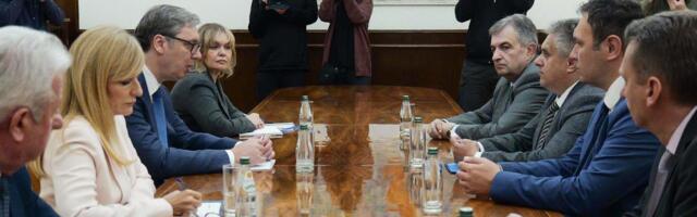 Ko su predstavnici stranaka koji su danas bili na konsultacijama kod Vučića?