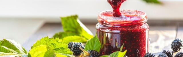 Domaći recept za slatko od kupina: Bobice ostaju cele, a sirup ispada kao bakin