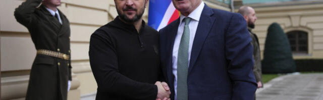 ZELENSKI STIGAO KOD STARMERA: Tema je poznata, sve oči Ukrajine uprte ka jednoj lokaciji