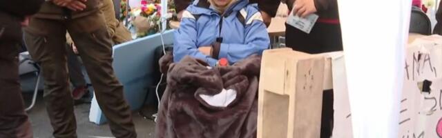 Dijana Hrka u kolicima, profesori zabrinuti: "Potrebni ste nam živi"