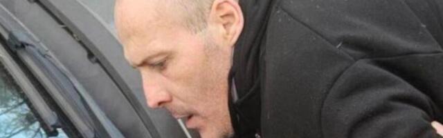 PRVA SLIKA HAPŠENJA MUŠKARCA KOJI JE ŽENU PRED UNUKOM IZBO NOŽEM: Ovako je dolijao u ruke policije (FOTO)