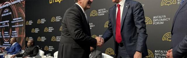 Premijer Macut u Antaliji: Srbija na svetskom diplomatskom forumu o regionalnoj saradnji