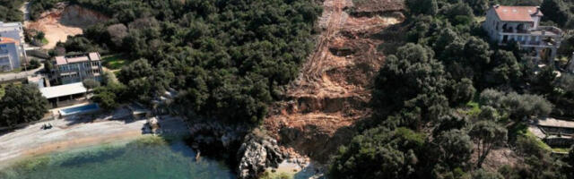 Црна Гора: Албанци нелегално граде и уништавају нетакнуту природу на обали мора