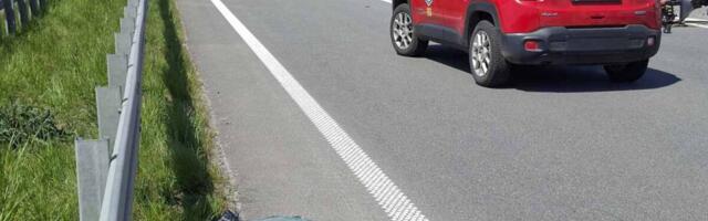 KURIR SAZNAJE! TEŠKA SAOBRAĆAJNA NESREĆA KOD RUME! Učestvovala dva automobila, strahuje se da ima više žrtava!