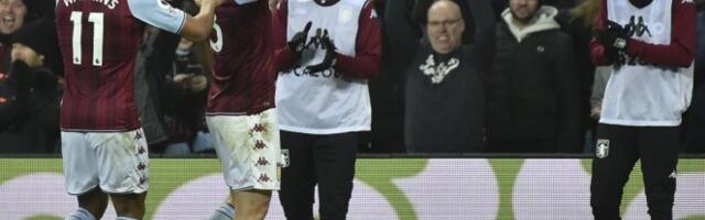 PA OVO JE HIT! Egipćanin pokušao da SIMULIRA PENAL! Navijači VRŠITALI od SMEHA! /VIDEO/