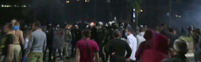 Šta su sve zabeležile kamere N1 tokom demonstracija i sukoba na ulicama Beograda