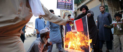 Al-Kaida prijeti Macronu i poziva na ubijanje svih koji vrijeđaju poslanika