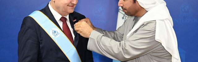 FOTO: Interpol odlikovao Dačića
