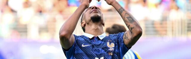 Mač iznad glave za 17 zvezda Svetskog prvenstva: Evo koji igrači „vise“ sa žutim kartonima pred četvrtfinale Mundijala!