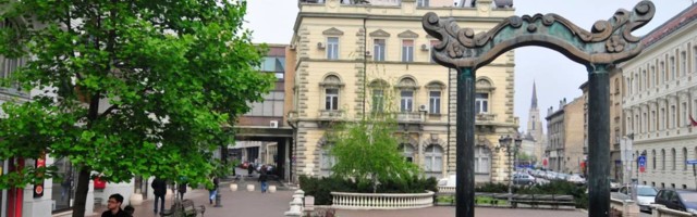 Danas svi pričaju o saopštenju koje su Novosađani ostavili komšijama - poruka koja će postati viral za vreme epidemije